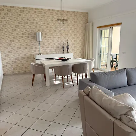 Βίλα Luxury 6br Private Pool & Games Sleeps 12 Quarteira