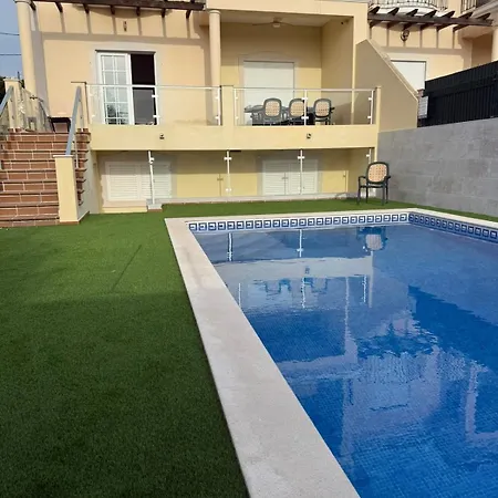 Luxury 6br Private Pool & Games Sleeps 12 *