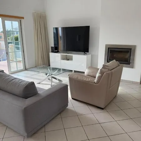 Luxury 6br Private Pool & Games Sleeps 12 * Quarteira