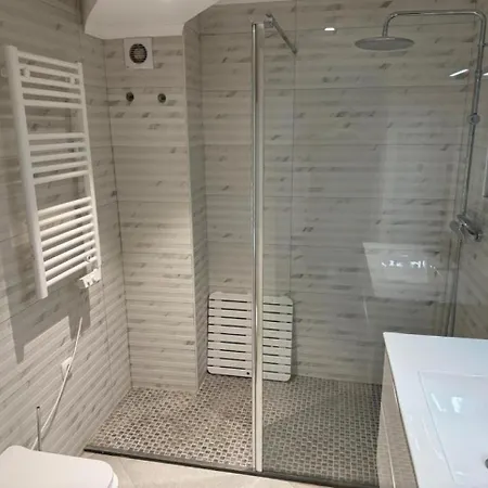 Luxury 6br Private Pool & Games Sleeps 12 *
