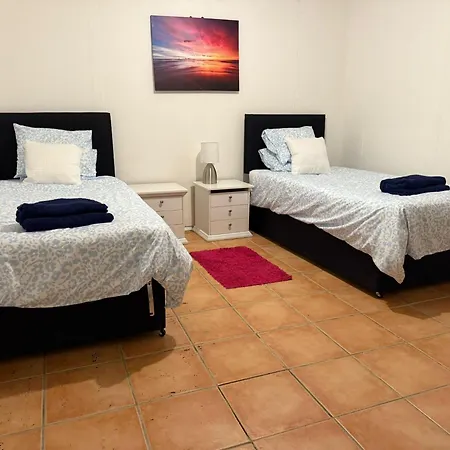 Villa Luxury 6br Private Pool & Games Sleeps 12 *
