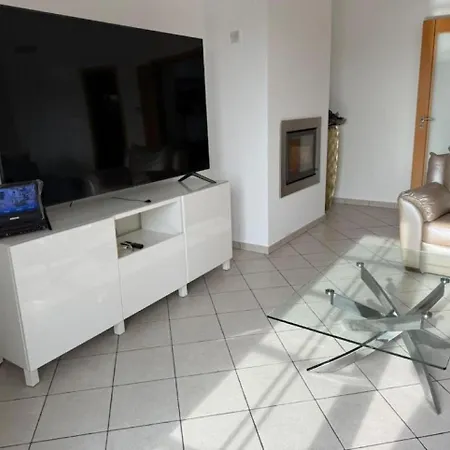 Luxury 6br Private Pool & Games Sleeps 12 *
